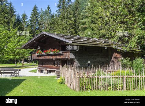 Holzknechtmuseum in Ruhpolding, Chiemgau, Oberbayern, Bayern ...