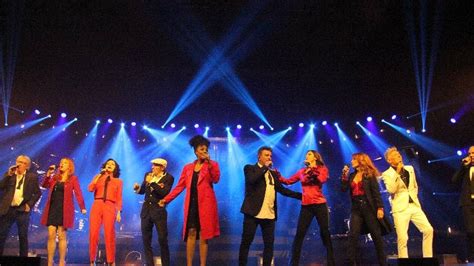 Vannes. Le show Stars 80 enflamme le parc Chorus comme jamais [vidéo]