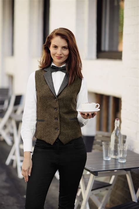 uniforme restaurante gourmet garzon - Google Search | Waiter outfit ...