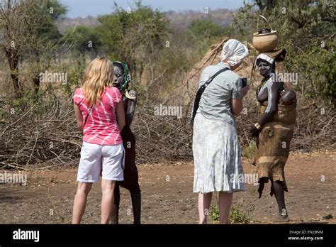 mursi tribe in southern Ethiopia Stock Photo - Alamy