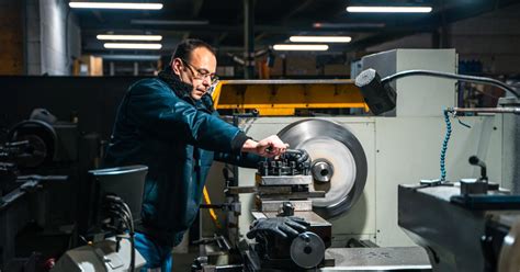 Pouilliers Metaalconstructies heeft een uitgebreid machinepark waardoor ...