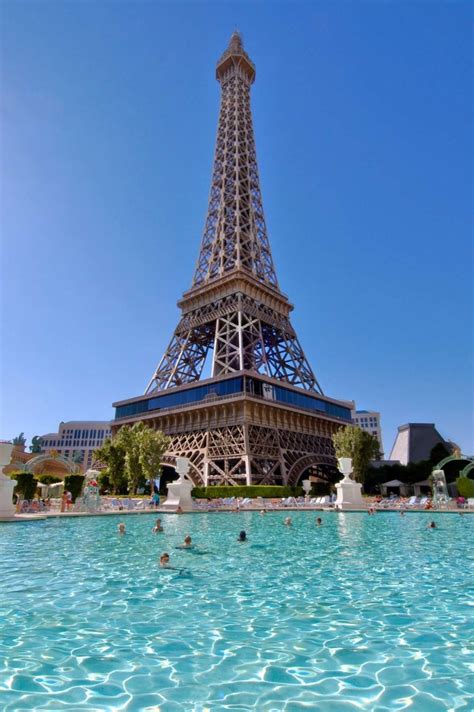 Soleil Pool at Paris Las Vegas | Paris las vegas, Las vegas hotels, Las ...