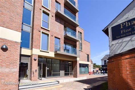 Valiant House, Hope Square... 1 bed apartment - £1,150 pcm (£265 pw)