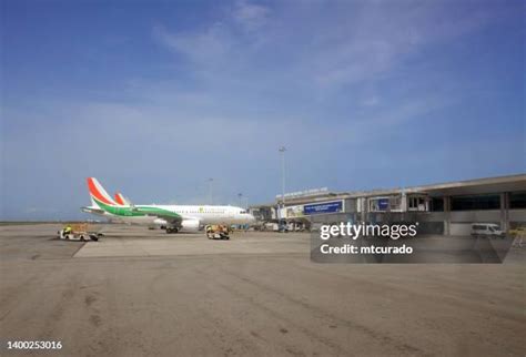 2,252 Abidjan Airport Stock Photos, High-Res Pictures, and Images ...