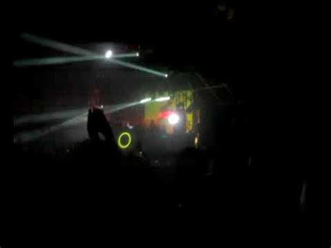 Creamfields 2006 Above & Beyond - World On Fire - YouTube