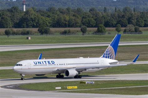 La compagnie américaine United Airlines reprend les embauches