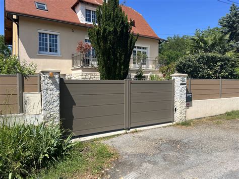 Portail battant aluminium DoMai'N Colmont