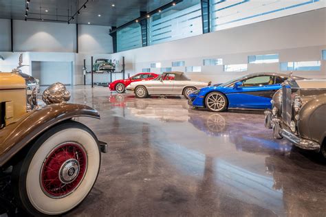 Gallery of Classic Car Showroom | One Corner Architects | Media - 3