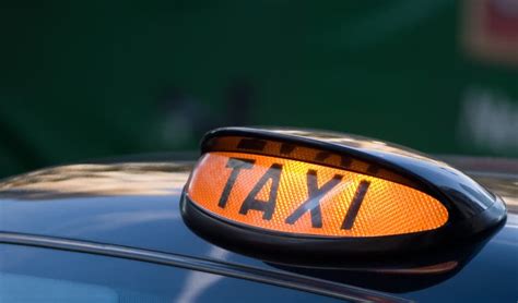 Licensed Taxis vs. Uber: What You Need to Know - Chester Taxi Services