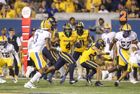 Mountaineers Win the Backyard Brawl - Last Word on College Football