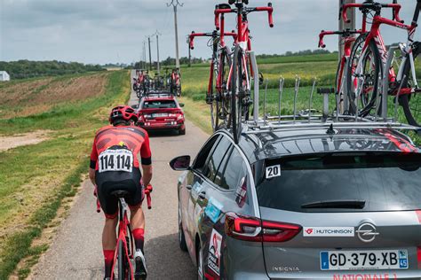 La surprise électrique du groupe L.Warsemann - Renault sur le Tour du ...