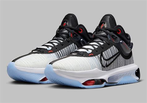 Nike Zoom GT Jump 2 White Black DJ9431-001 | SneakerNews.com