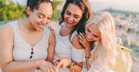 80 Throwback Captions For Sharing Your Old Pics On Instagram - TrendRadars