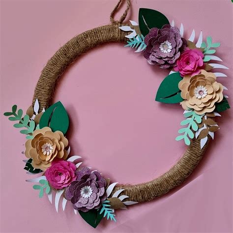 Couronne de fleurs en papier | Pandora charm bracelet, Pandora charms ...