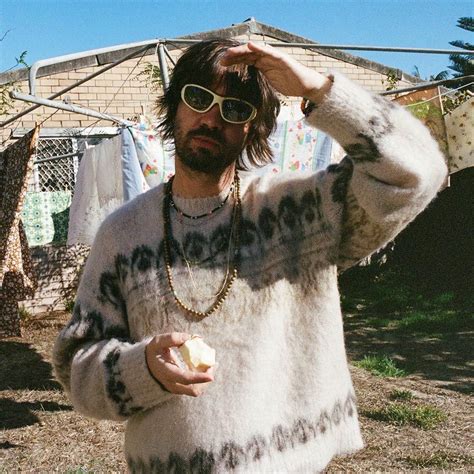 LOSER - Tame Impala - LETRAS.COM