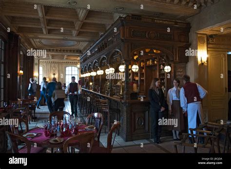 Pushkin cafe moscow hi-res stock photography and images - Alamy