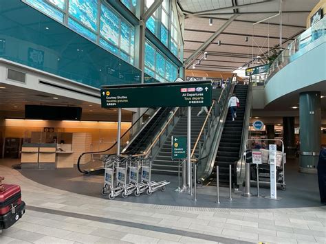 Vancouver international airport – Artofit