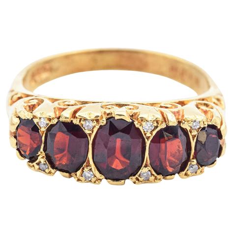 Vintage 1970 London 18K Yellow Gold Garnet and Diamond Band Ring Size 7 ...