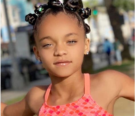 Showbiz : l'étonnante ressemblance entre Rihanna et une fille de 7 ans