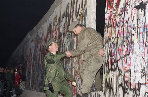 25 Years after the Fall of the Berlin Wall, Lessons for U.S. Foreign ...
