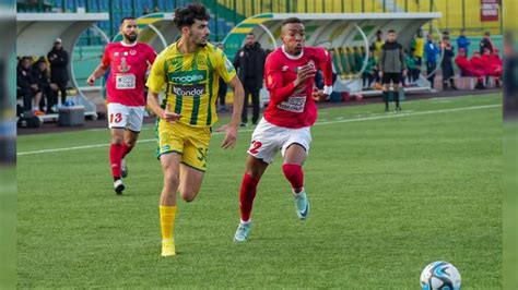 Redouane Berkane ( Avant centre ) JS Kabylie La phase aller 2023/2024 ...