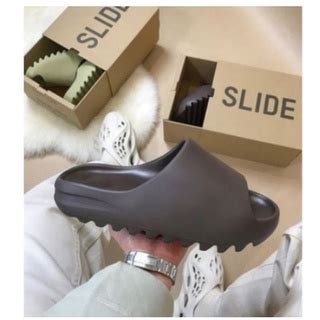 Chinelo Slide Nuvem Adidas Yeezy Masculino | Shopee Brasil