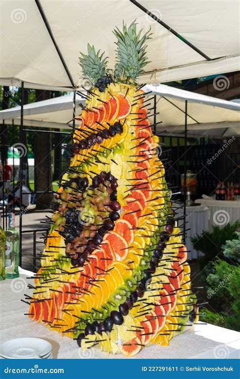 Original Fruit Slicing. Fruit Composition. Original Fruit Slicing ...