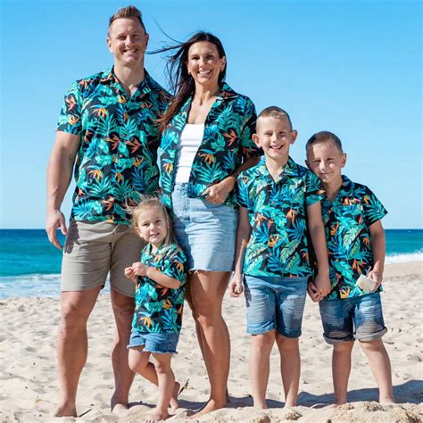 Matching Hawaiian Outfits for Family