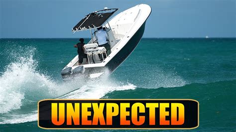 POUNDING WAVES !! DOES THIS DAMAGE THE HULL? Crazy Boaters out Haulover ...