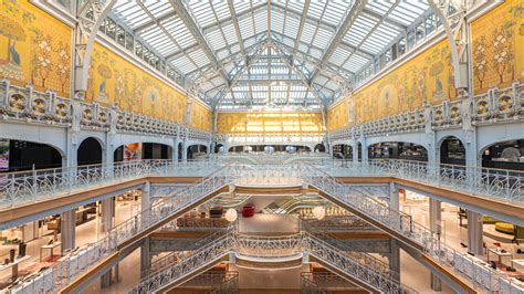 Samaritaine Paris Pont-Neuf by DFS — Store Review | Condé Nast Traveler
