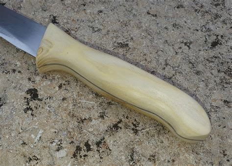 Manche de couteau en mûrier par Didier sur L'Air du Bois