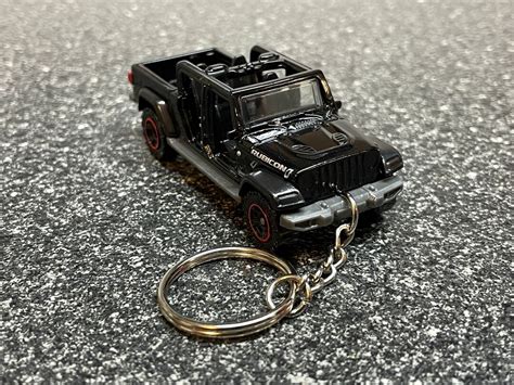 Fits Jeep Gladiator Truck Black Rubicon Keychain Diecast Car Matchbox ...