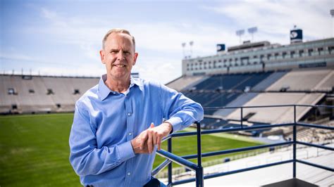BYU athletic director Tom Holmoe announces retirement after 20 years