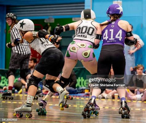 167 Roller Derby Extreme Stock Photos, High-Res Pictures, and Images ...