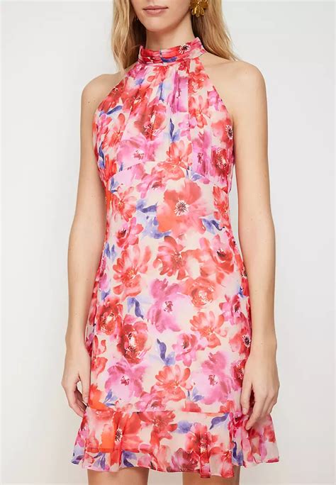 Buy Trendyol Floral Dress 2025 Online | ZALORA