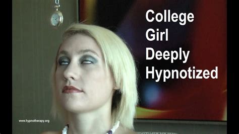 Hypnosis: Blonde girl deeply hypnotized by pocket watch. Part 1 (induction, triggered, mindless) 催眠