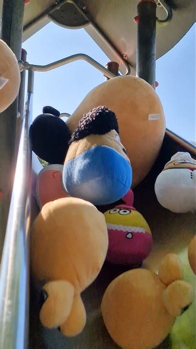 Pou family Slide race 😂💩 #pou #plushie #plushtoy - YouTube