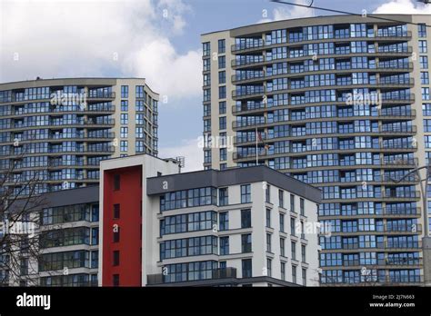 Construction of multi-storey buildings. Modern multi-storey building ...