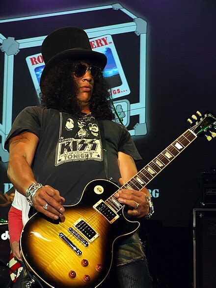 Slash - Wikipedia