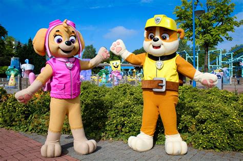 Nickelodeon Land PAW Patrol Adventure Bay Day Out With The Kids ...