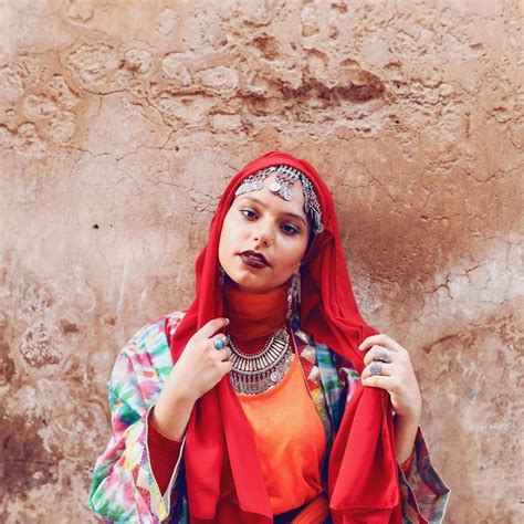 Arab influencers recreate viral TikTok challenge with regional twist ...