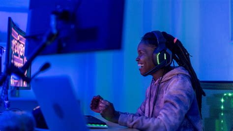 25% Of Female Players Are Shooting Game Enthusiasts - eXputer.com