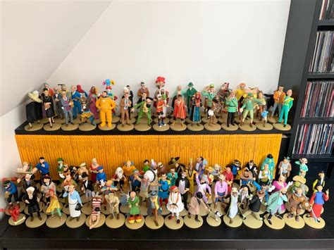 Tintin - Ensemble de 111 figurines Moulinsart - La - Catawiki