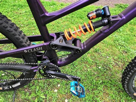 Commencal Clash Park Edition Metallic Purple, vel. L za 69 000 Kč ...