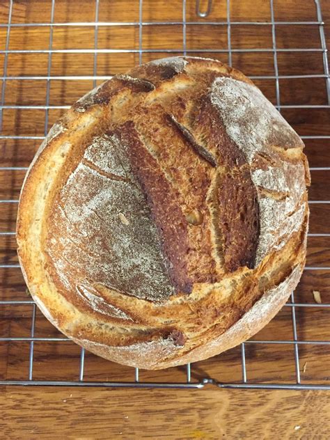 John's Blog: RECIPES - Baking bread in a cast iron pot (Dutch Oven) 2 ...