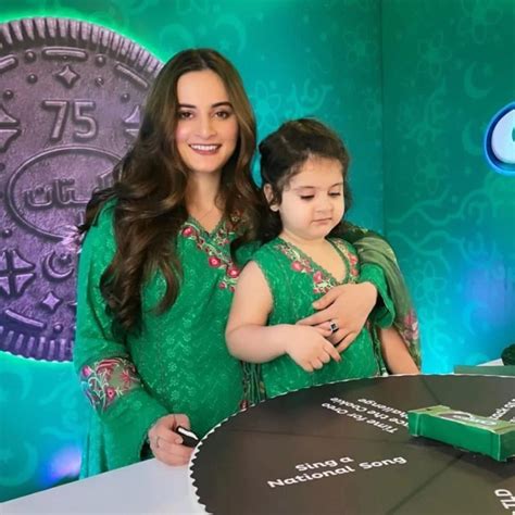 Adorable! Aiman and Amal Twin in Matching Green Ensemble [Pictures] - Lens