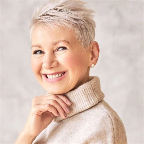 Coupe courte : voici la coupe courte tendance la plus rajeunissante de ...