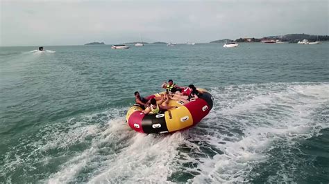 Spinera Professional Endless Ride 4-6 Aqua twisting, rotating towable for commercial & rental use