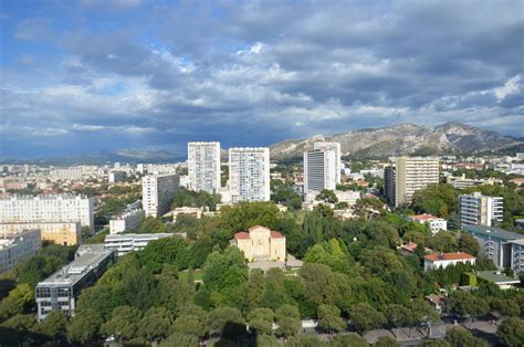 Le quartier de Sainte-Anne à Marseille 8 : prix au m2 et cadre de vie
