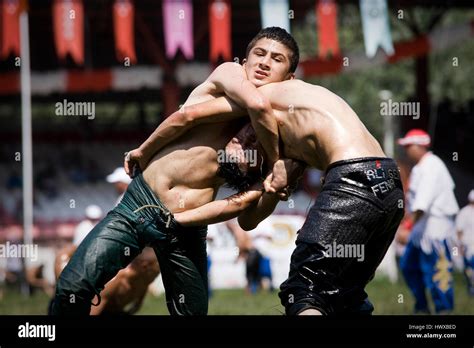 Turkish Oil Wrestling: Tradition, History, and Techniques ...